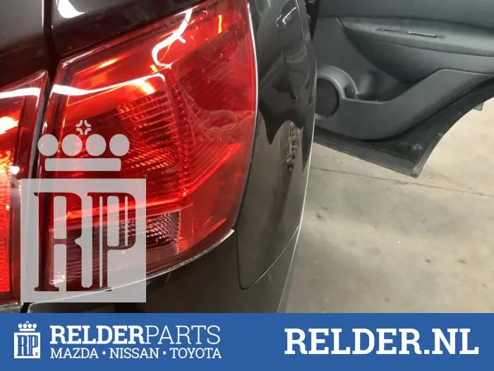 Taillight, right Nissan Qashqai+2