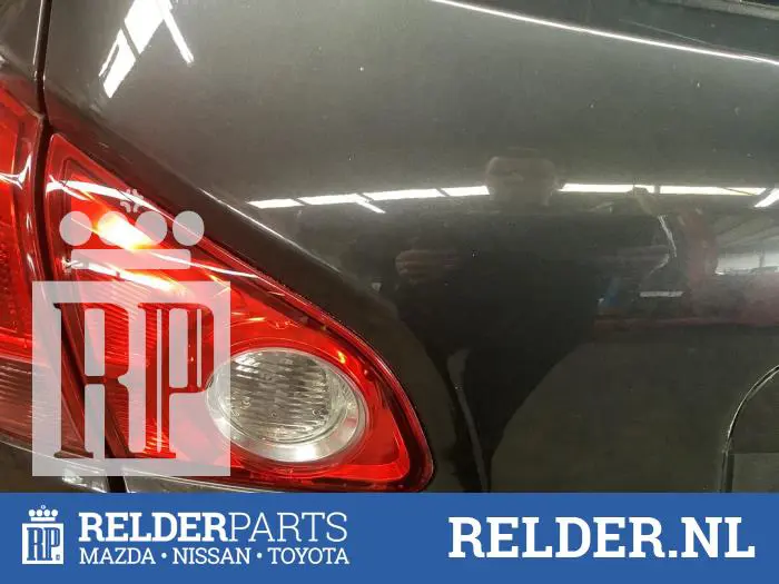 Taillight, left Nissan Qashqai+2