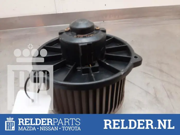Heating and ventilation fan motor Toyota Landcruiser