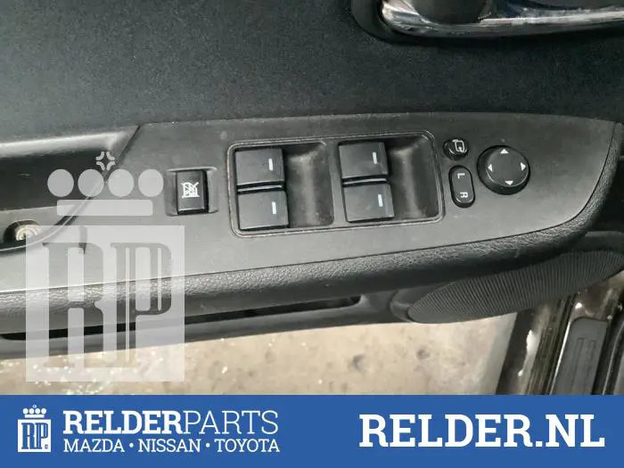 Electric window switch Mazda 6.