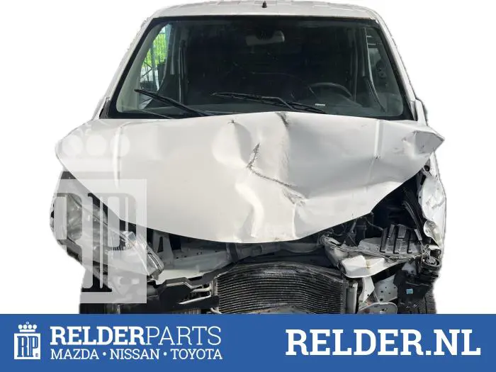 Ruitensproeiertank voor Nissan NV200