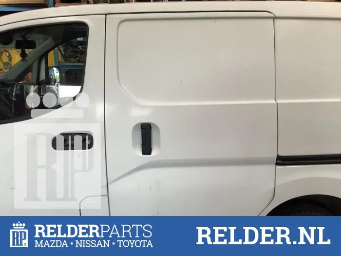 Sliding door, left Nissan NV200