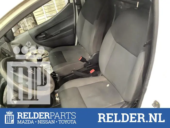 Seat, left Nissan NV200