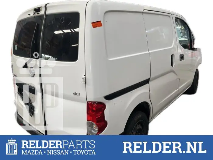 Minibus/van rear door Nissan NV200