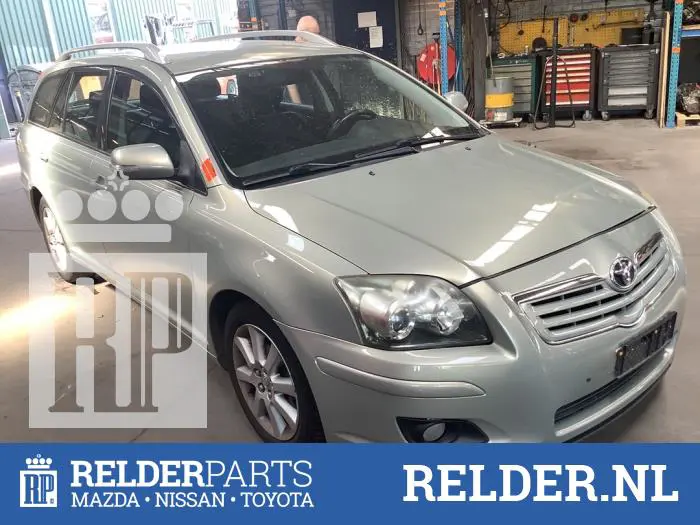 Ruitensproeiertank voor Toyota Avensis