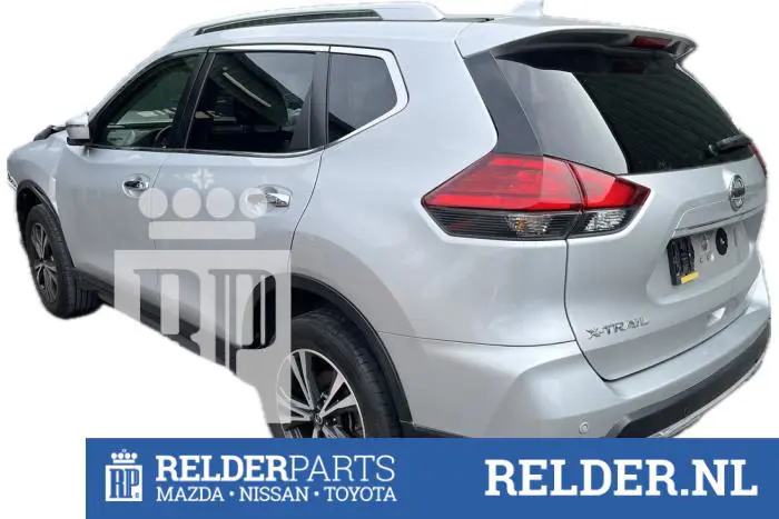 Tank Nissan X-Trail