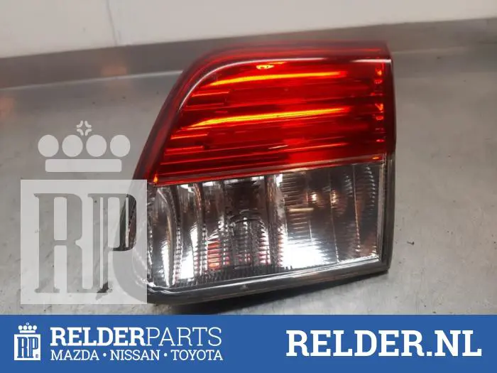 Taillight, right Toyota Avensis