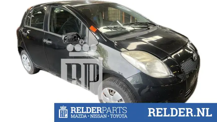 Remklauw (Tang) links-voor Toyota Yaris