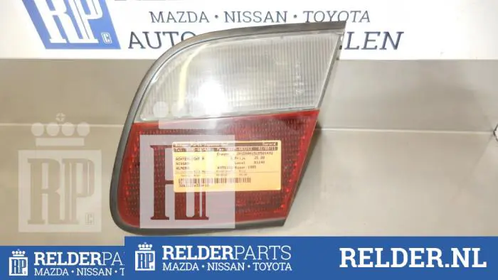 Rücklicht rechts Nissan Almera